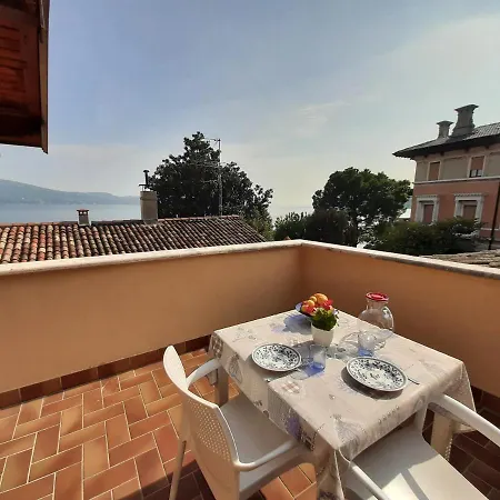 Casa Castel Apartment