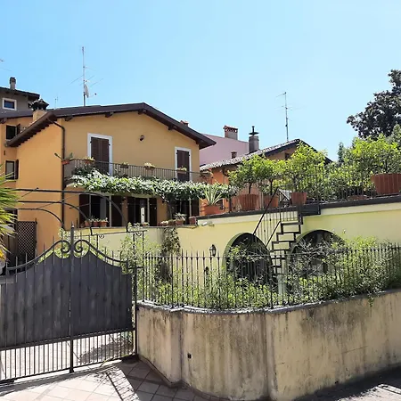 Casa Castel Lägenhet