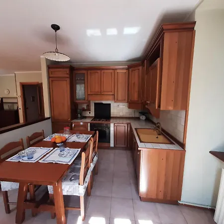 Casa Castel Apartamento Gargnano