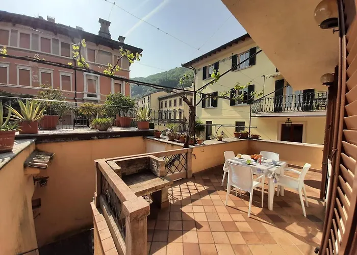 Appartamento Casa Castel Gargnano